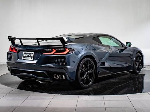 Used 2020 Chevrolet Corvette Stingray Premium Cpe w/ 3LT image 7