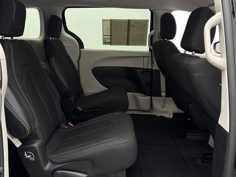 Used 2024 Chrysler Voyager LX FWD image 32
