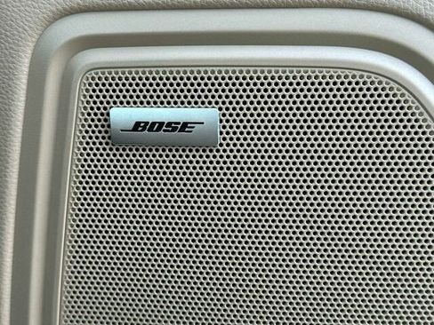 Used 2024 Porsche Macan image 22