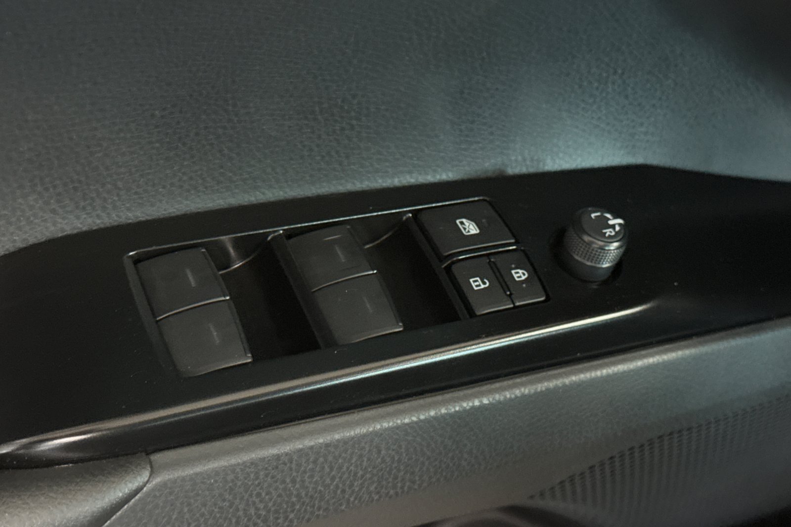 New 2026 Toyota Camry LE FWD image 12