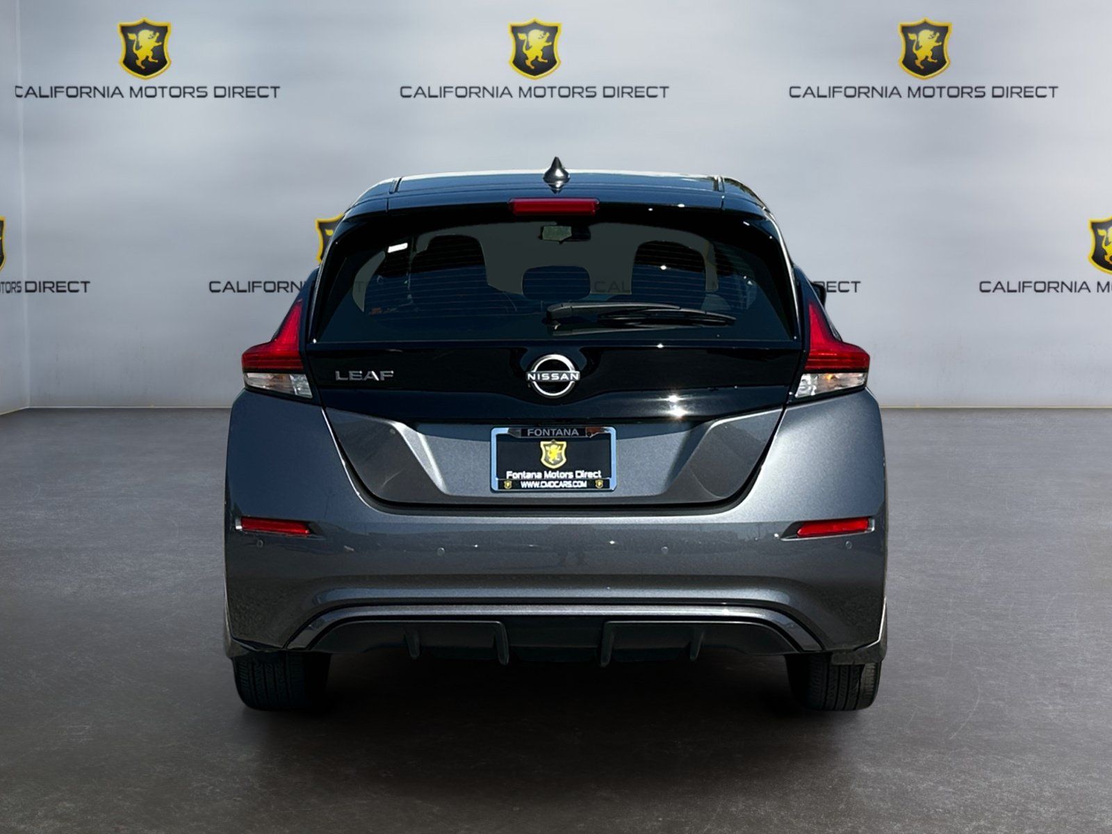 Used 2025 Nissan Leaf S FWD image 4