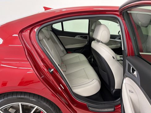 Used 2019 Genesis G70 3.3T Advanced w/ Elite Package RWD image 30