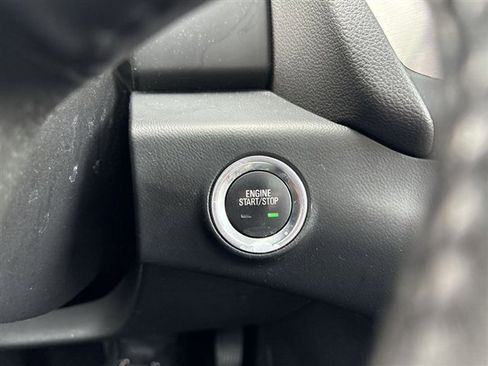 Certified 2020 GMC Terrain SLE w/ Driver Convenience Package image 16