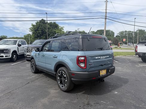 Certified 2023 Ford Bronco Sport Outer Banks AWD/4WD image 5