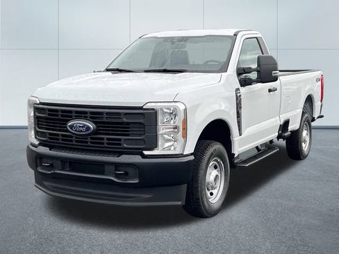Used 2026 Ford F250 XL w/ F-250 >10K GVWR Package image 8