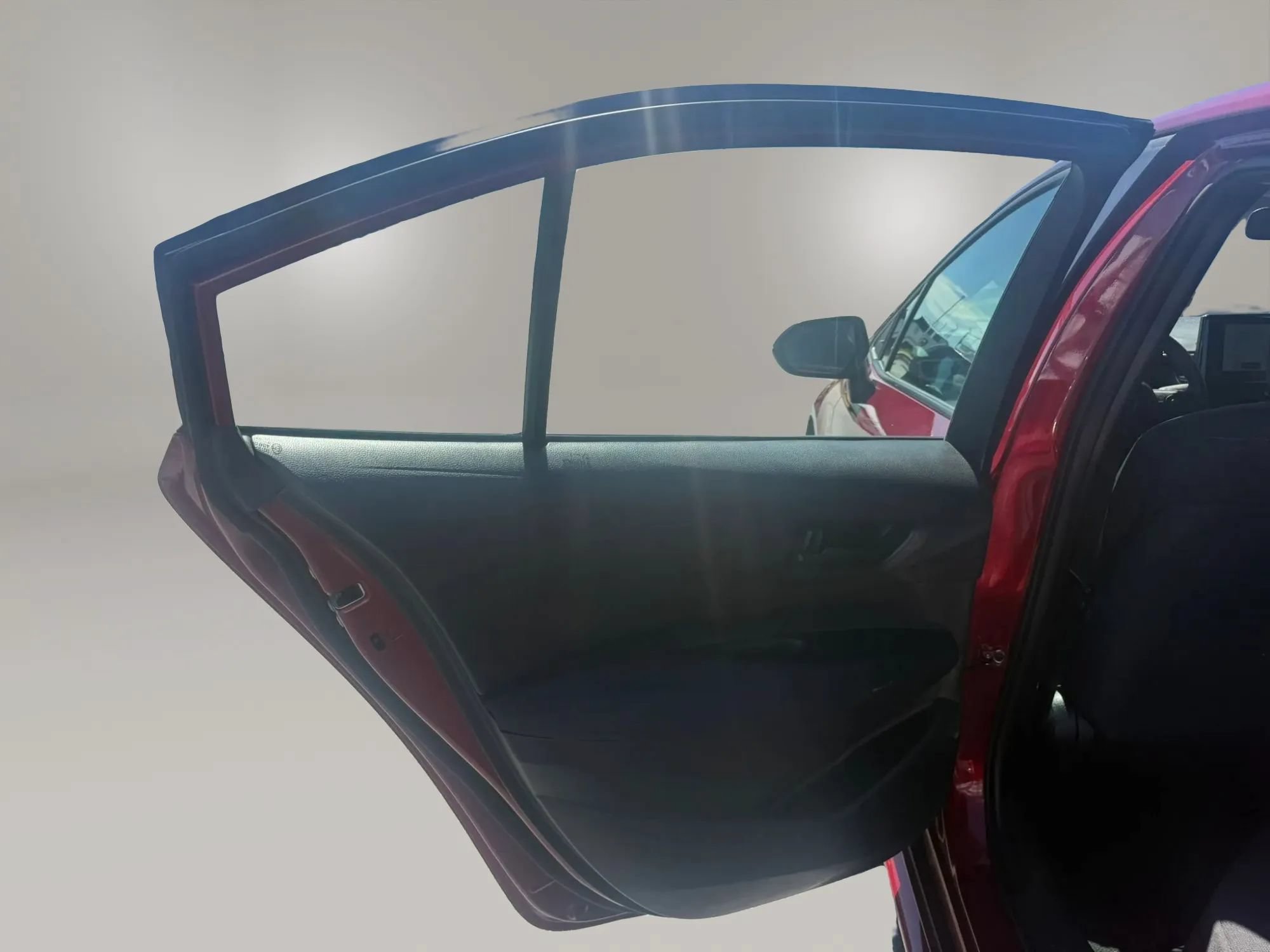 Used 2025 Toyota Corolla LE FWD image 21