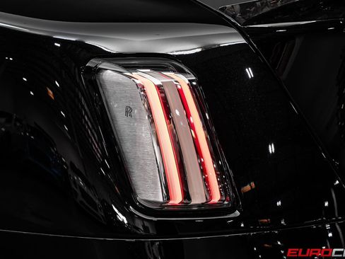 Used 2025 Rolls-Royce Spectre AWD/4WD image 26