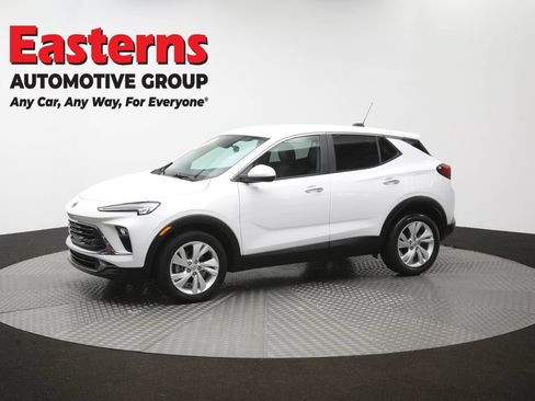 Used 2024 Buick Encore GX Preferred FWD image 97