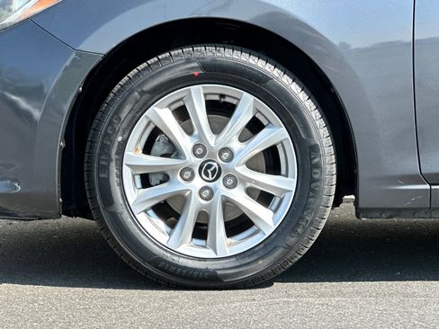 Used 2016 MAZDA MAZDA3 i Sport w/ Preferred Equipment Package image 27