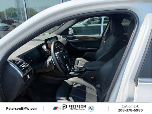 Used 2024 BMW X4 xDrive30i w/ Parking Assistance Package AWD/4WD image 13