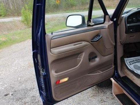 Used 1995 Ford Bronco Eddie Bauer image 14