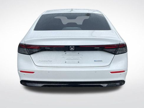 Used 2025 Honda Accord EX-L image 4