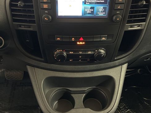 Used 2023 Mercedes-Benz Metris Passenger image 13