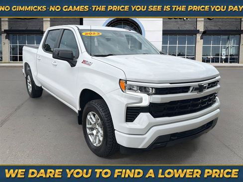 Used 2023 Chevrolet Silverado 1500 RST w/ Convenience Package II AWD/4WD image 1
