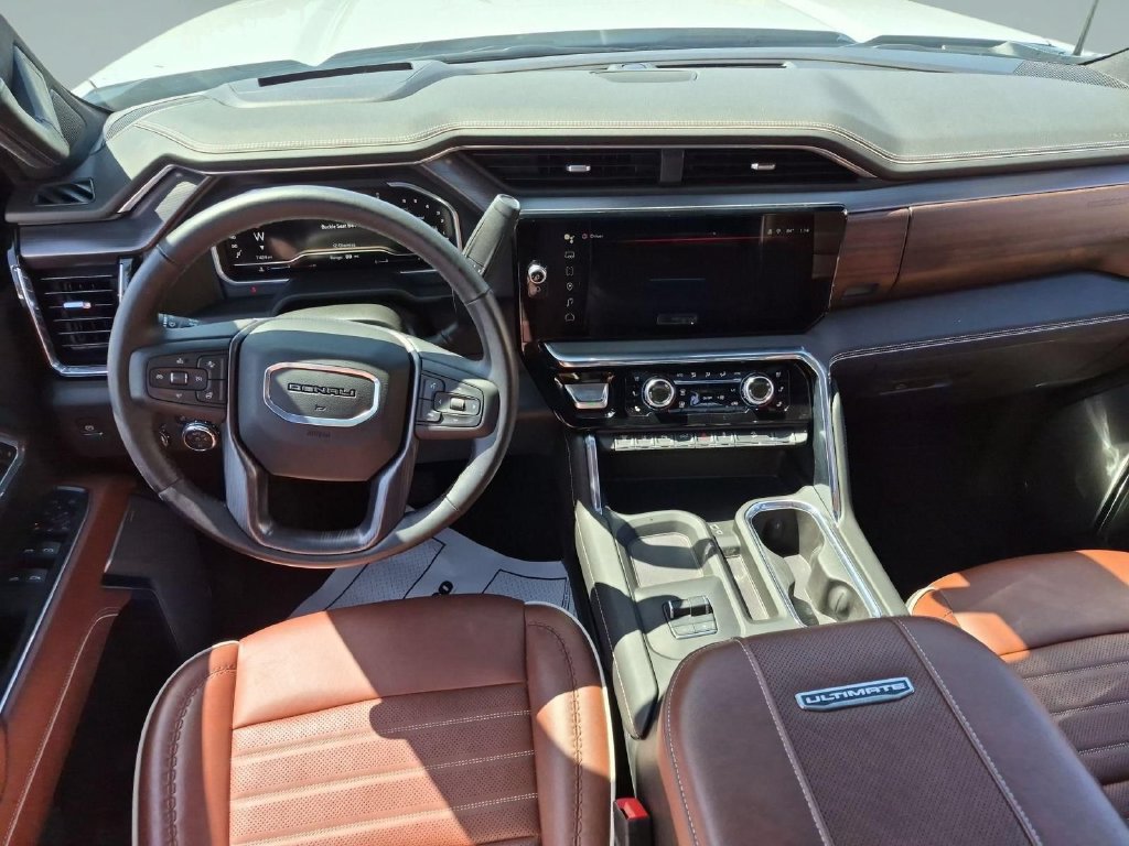 Certified 2025 GMC Sierra 3500 Denali Ultimate AWD/4WD image 19