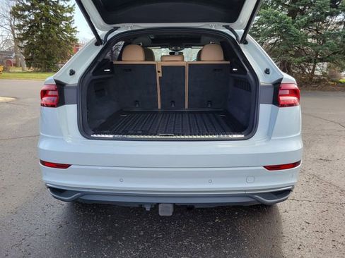 Used 2020 Audi Q8 Prestige w/ Prestige Package AWD/4WD image 27