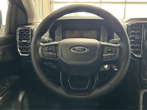 New 2025 Ford Ranger XLT w/ FX4 Off-Road Package image 9