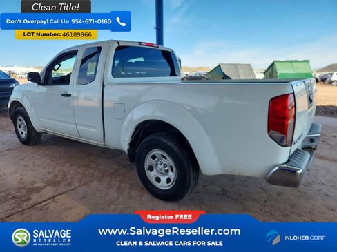 Used 2015 Nissan Frontier S image 3