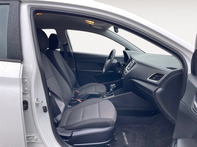 Used 2020 Hyundai Accent SE FWD image 15