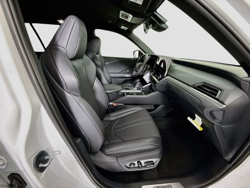 New 2026 Lexus TX 500h AWD w/ Technology Package image 20