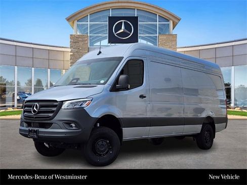 New 2025 Mercedes-Benz Sprinter 2500 image 1