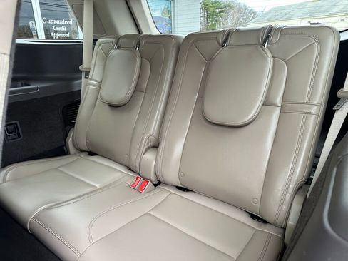 Used 2020 Lincoln Aviator Reserve w/ Equipment Group 202A image 25