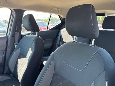 Used 2020 Nissan Kicks S FWD image 20