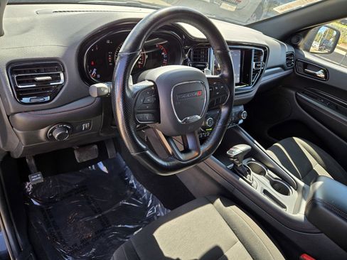 Used 2023 Dodge Durango GT image 12