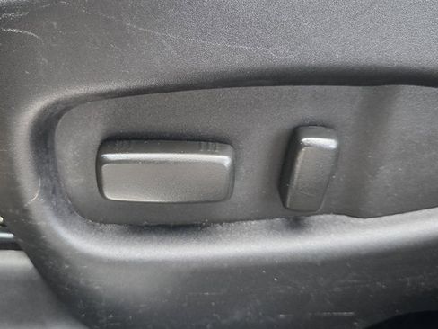 Used 2014 Cadillac SRX FWD image 16