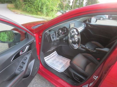 Used 2015 MAZDA MAZDA3 s Grand Touring w/ Technology Package FWD image 7