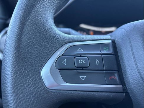 Certified 2023 Jeep Compass Sport image 16