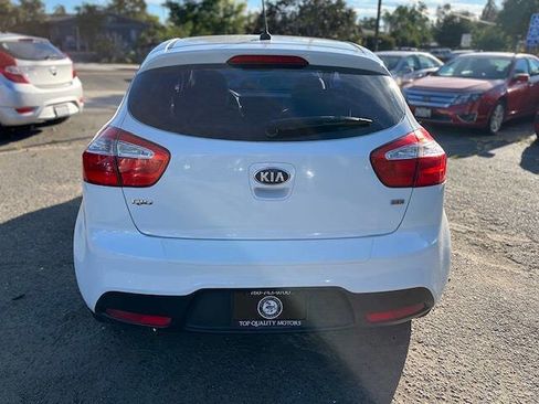 Used 2013 Kia Rio LX w/ PWR Pkg image 6