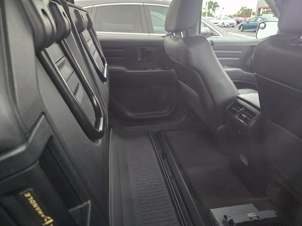 Used 2014 Honda Ridgeline SE image 14
