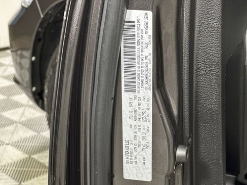 Used 2018 RAM 1500 Express image 71