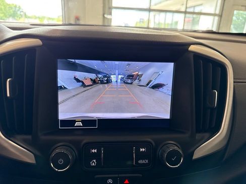 Used 2023 GMC Terrain SLE w/ Driver Convenience Package AWD/4WD image 35