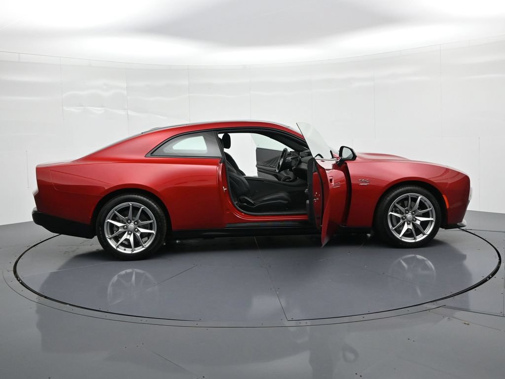 Used 2025 Dodge Charger Daytona R/T w/ Sun & Sound Package AWD/4WD image 23