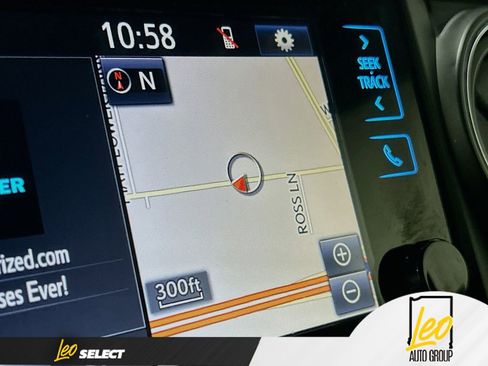 Used 2018 Toyota Tacoma TRD Off-Road image 13