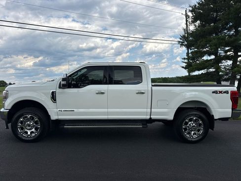 Used 2022 Ford F350 Lariat w/ Lariat Ultimate Package AWD/4WD image 3