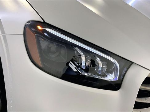 New 2026 Mercedes-Benz GLS 450 4MATIC image 16