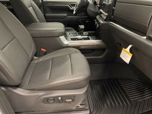 New 2026 Chevrolet Silverado 1500 LTZ w/ LTZ Convenience Package II AWD/4WD image 27