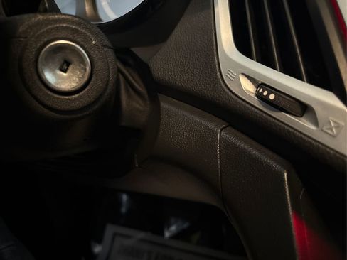 Used 2017 GMC Terrain SLE image 31