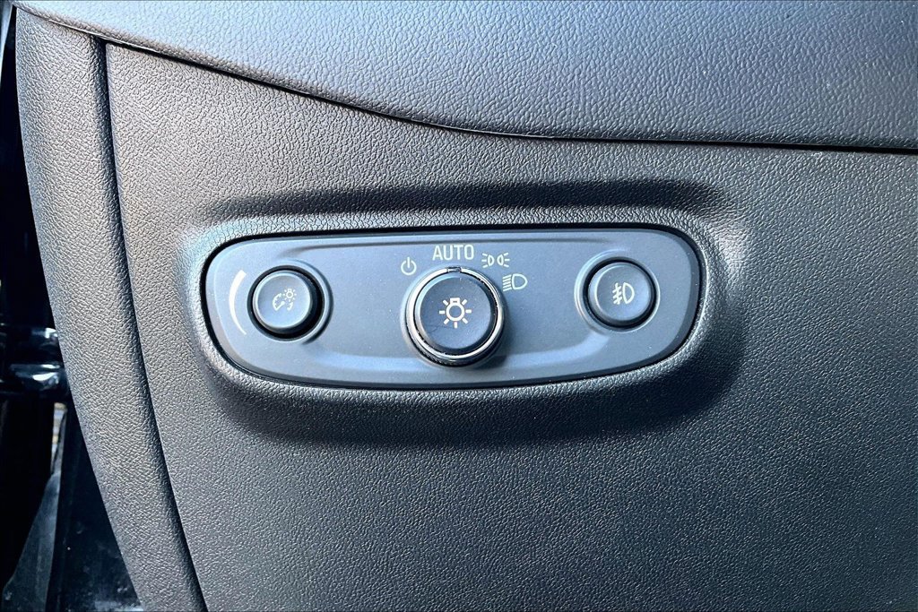 Used 2020 Chevrolet Equinox LT AWD/4WD image 17