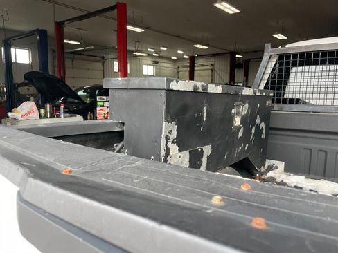 Used 2017 Ford F250 XLT image 21