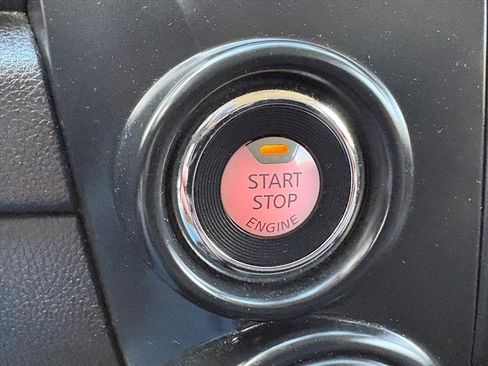 Certified 2018 Nissan Titan S w/ S Utility Package image 13