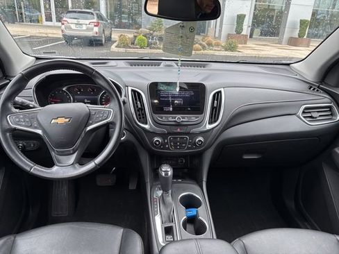 Used 2020 Chevrolet Equinox Premier image 10