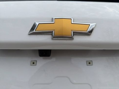 Certified 2024 Chevrolet Equinox LT w/ LPO, Floor Liner Package FWD image 13