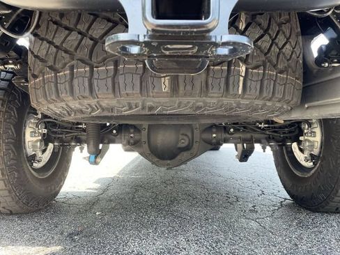 Certified 2024 Chevrolet Silverado 2500 ZR2 w/ ZR2 Bison Edition AWD/4WD image 33