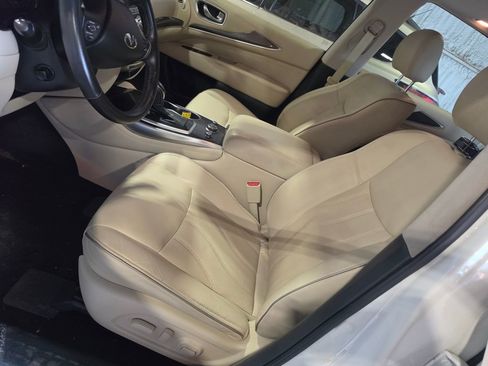 Used 2020 INFINITI QX60 Luxe w/ Essential Package image 6