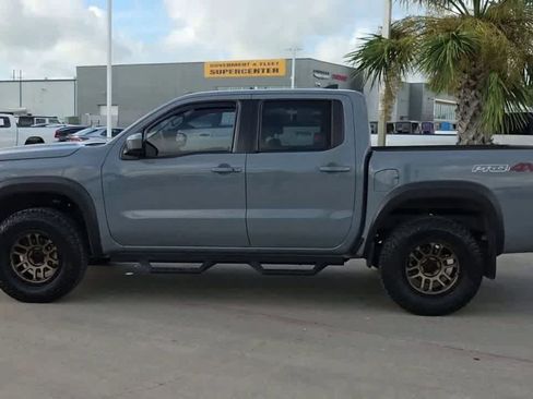 Used 2024 Nissan Frontier PRO-4X w/ Technology Package AWD/4WD image 5