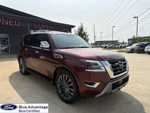 Used 2023 Nissan Armada Platinum w/ Captain's Chairs Package RWD image 1